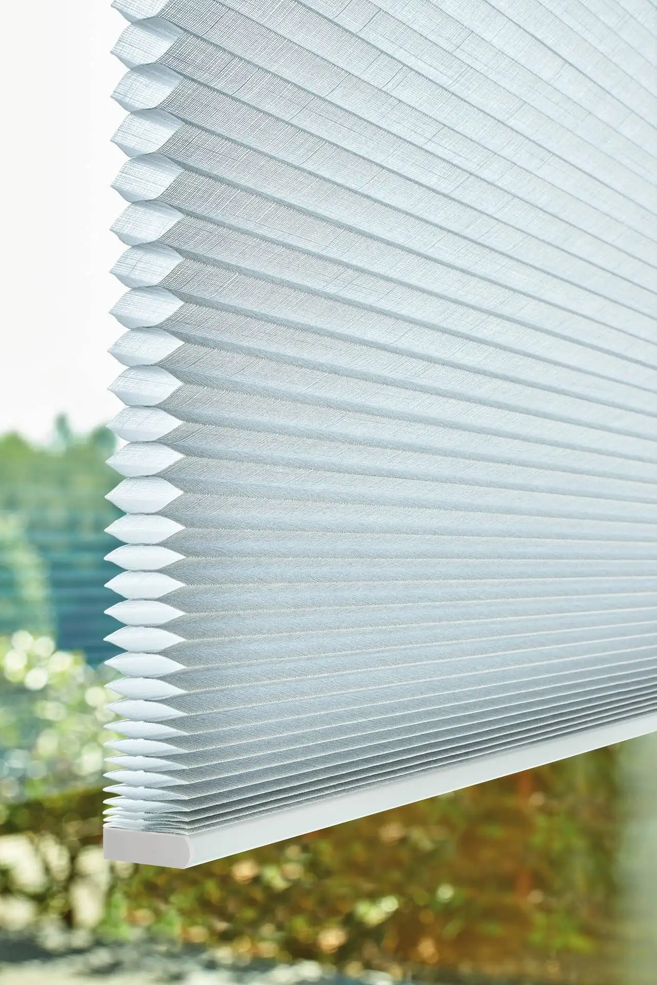 Honeycomb blinds installation detail